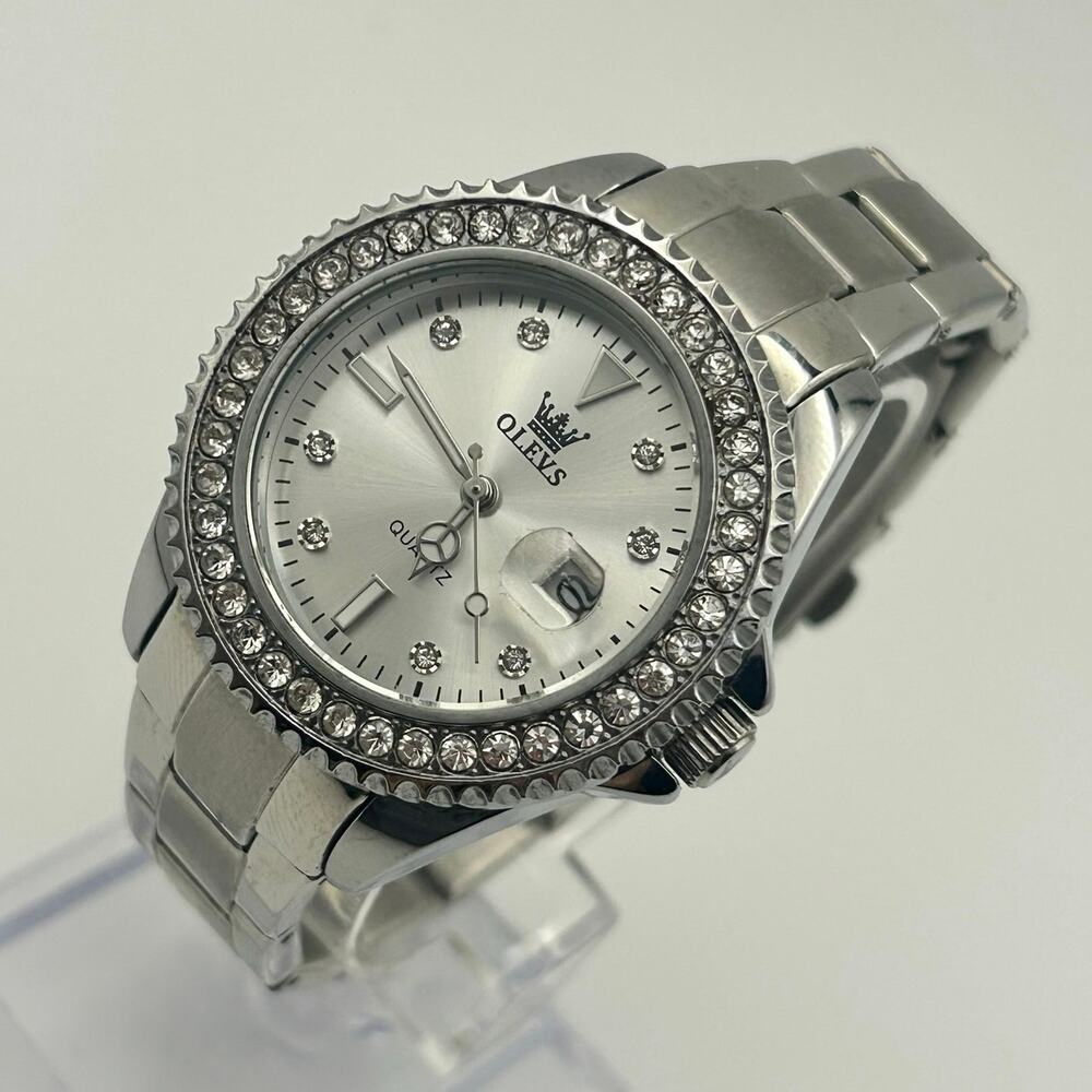 OLEVS Silver Tone Rhinestone-encrusted Bezel Women’s Watch Working New Battery